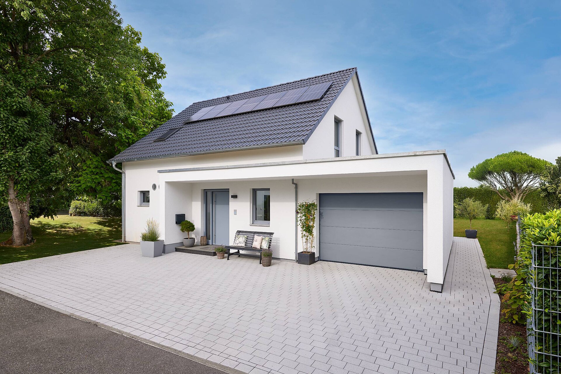 Modernes Einfamilienhaus mit Satteldach Kundenhaus