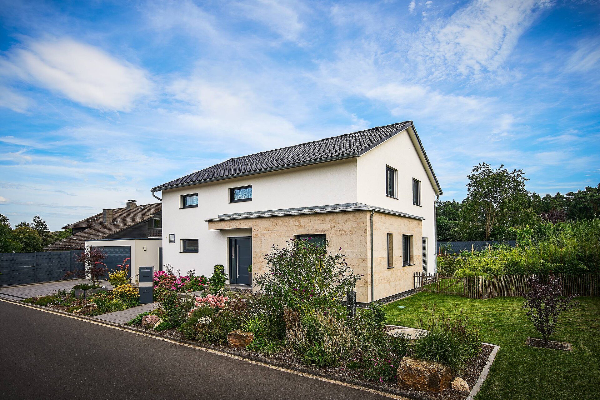 Einfamilienhaus mit Satteldach Einfamilienhaus