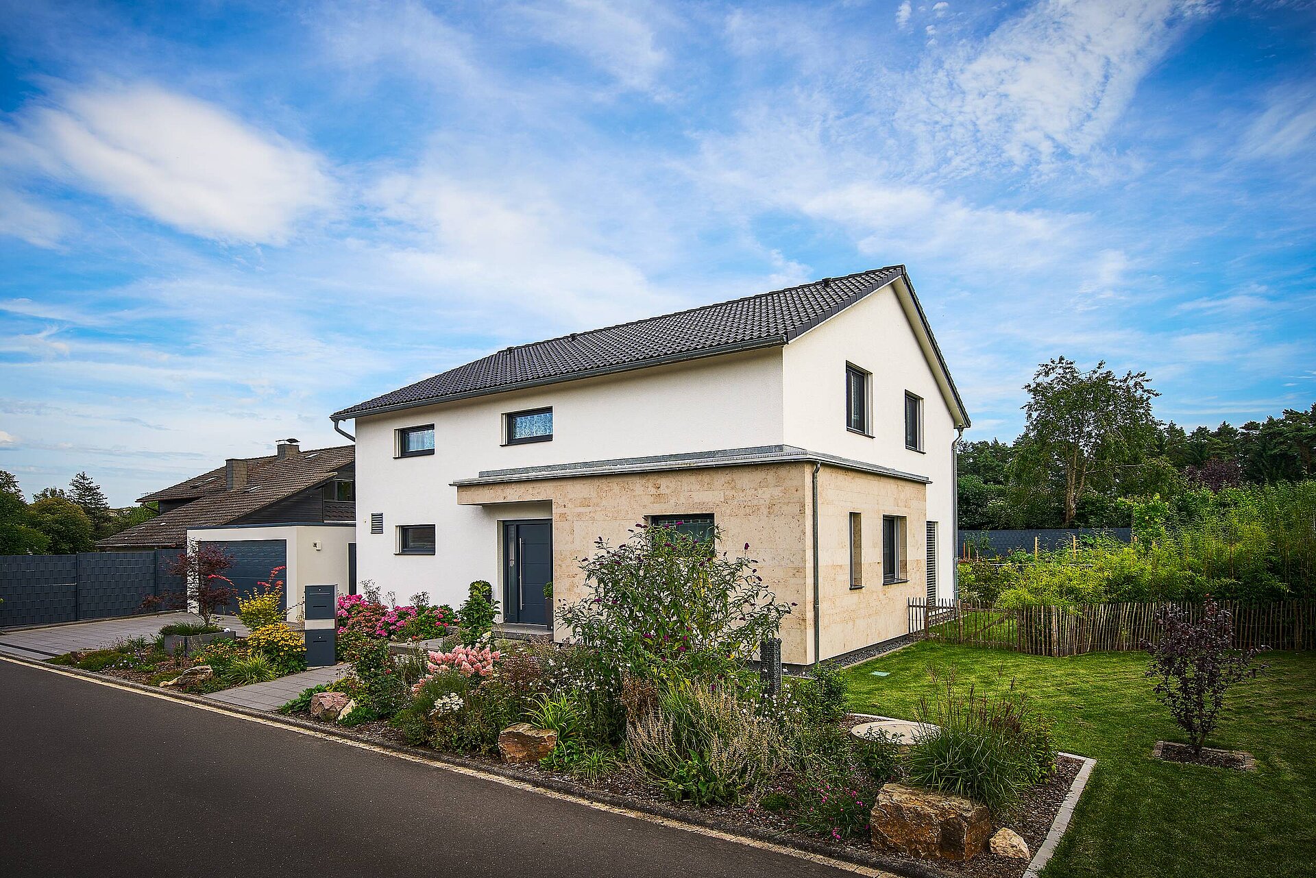 Einfamilienhaus mit Satteldach Einfamilienhaus