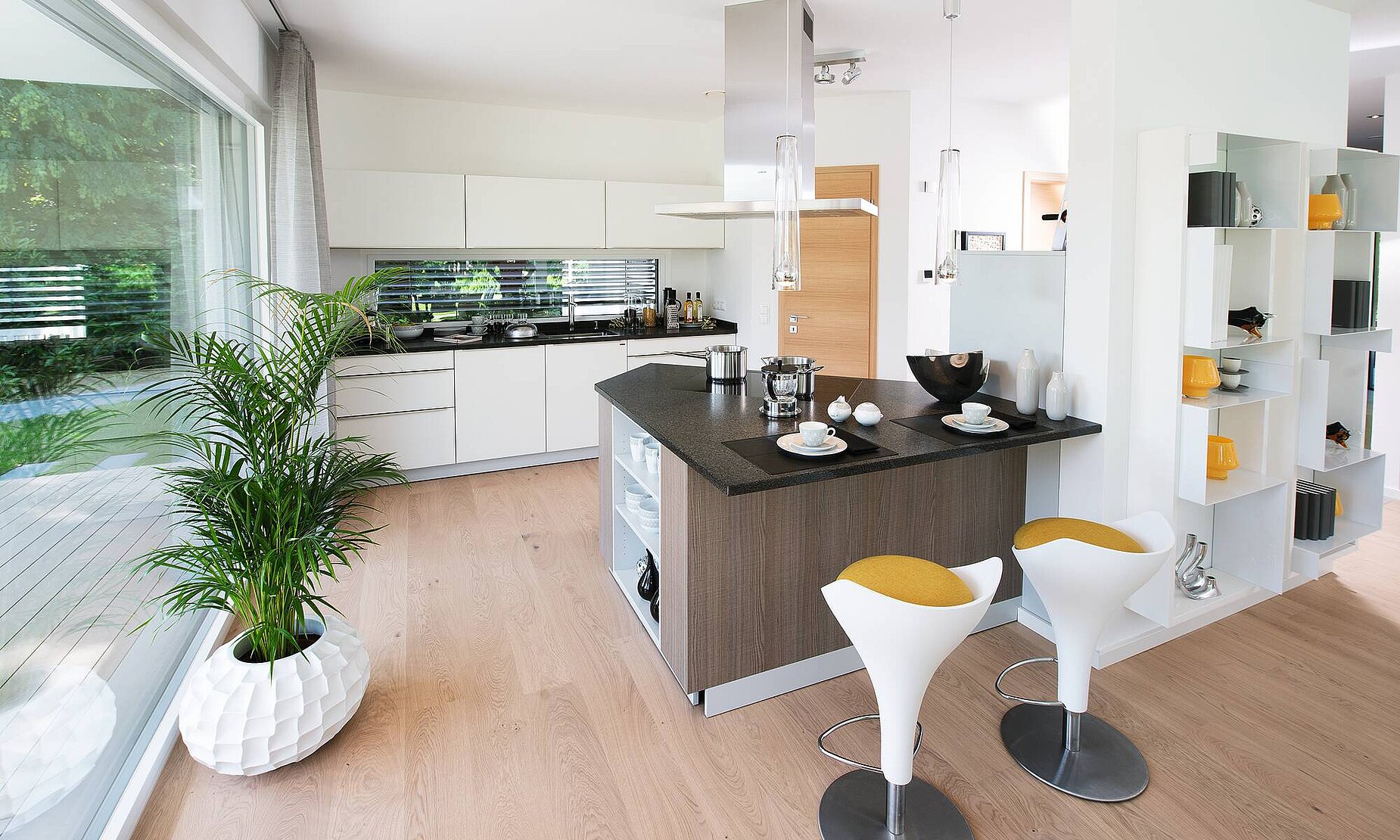 Contemporary, eco-friendly prefabricated house