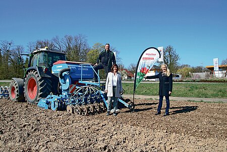 Aussaht Blühstreifen-Initiative WeberHaus