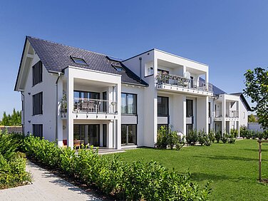 Mehrfamilienhaus mit 8 Wohneinheiten von WeberHaus